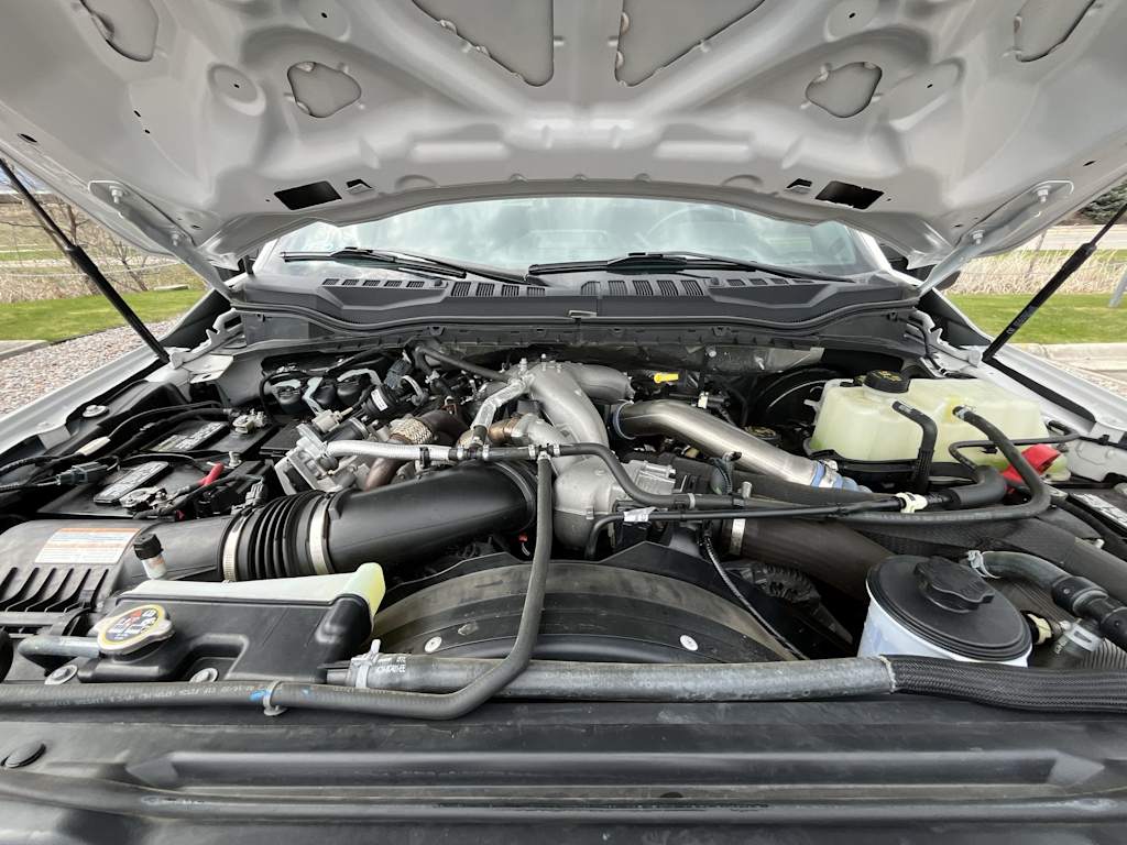 2022 Ford F-350 Lariat 8