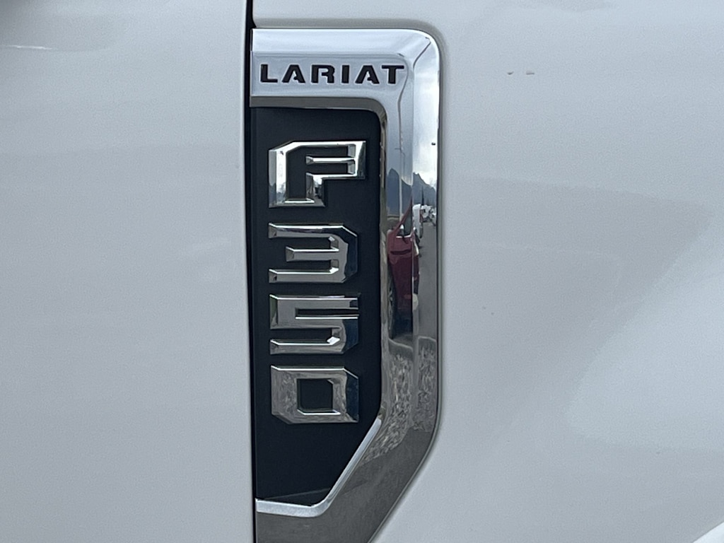 2022 Ford F-350 Lariat 18