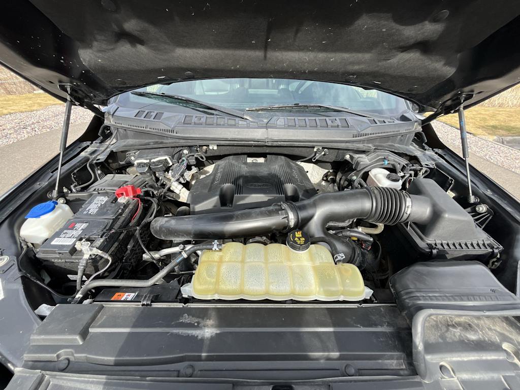 2019 Ford F-150 Lariat 9