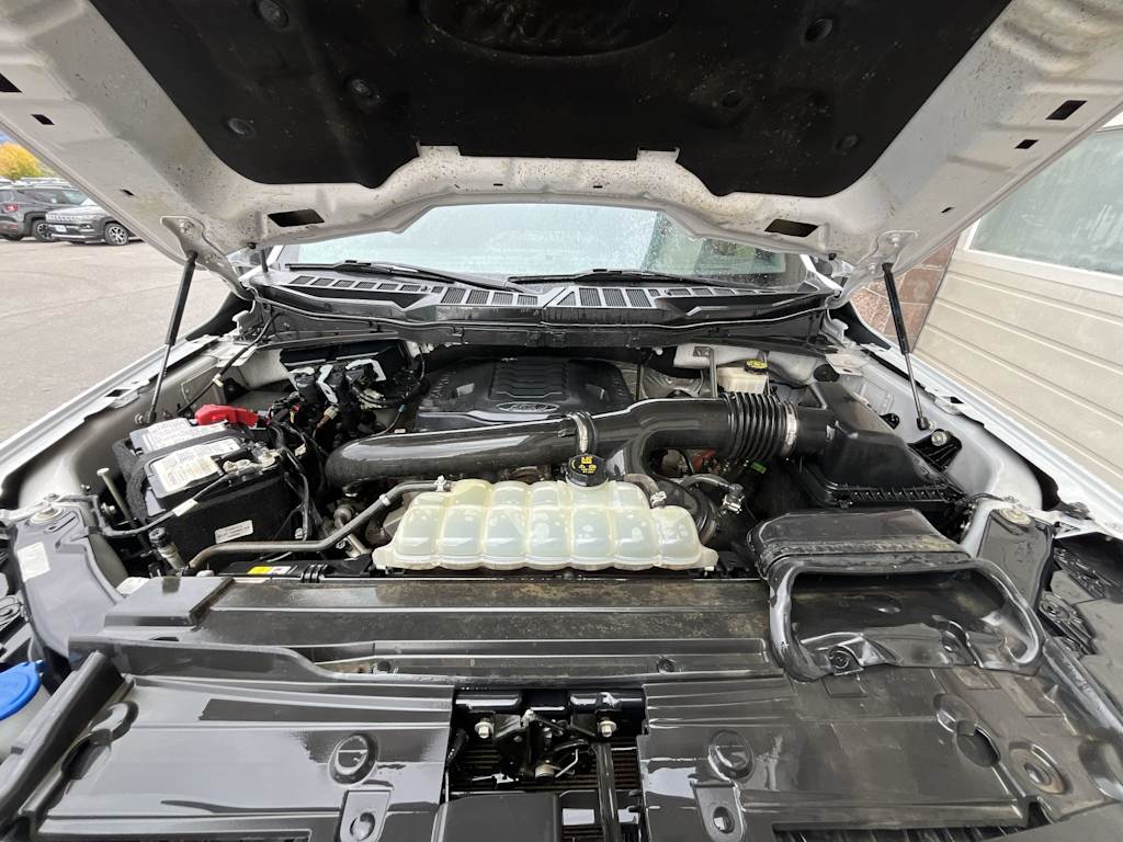 Thumbnail: 2022 Ford F-150 - 9