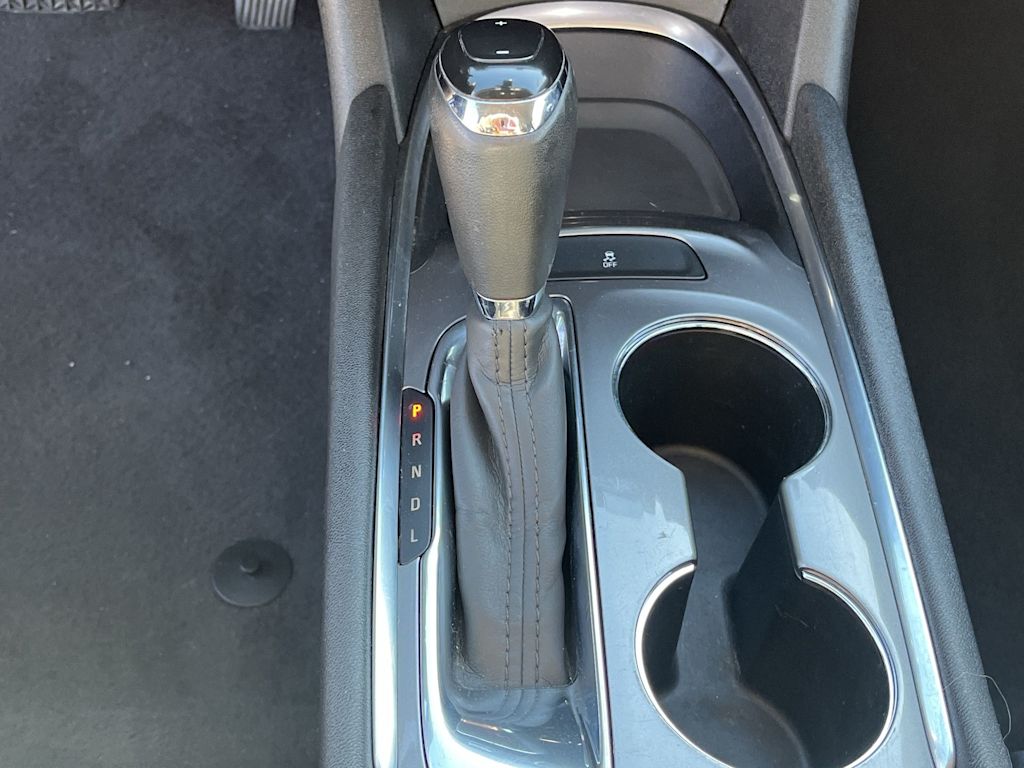 Thumbnail: 2020 Chevrolet Malibu - 16