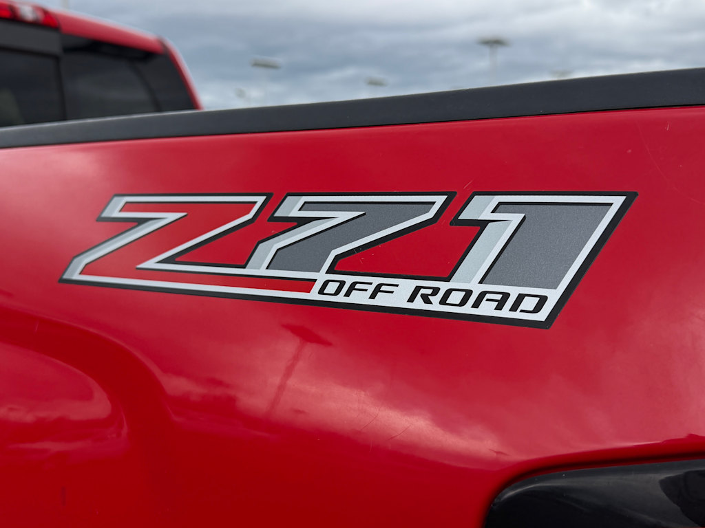 Thumbnail: 2017 Chevrolet Silverado 2500 - 5