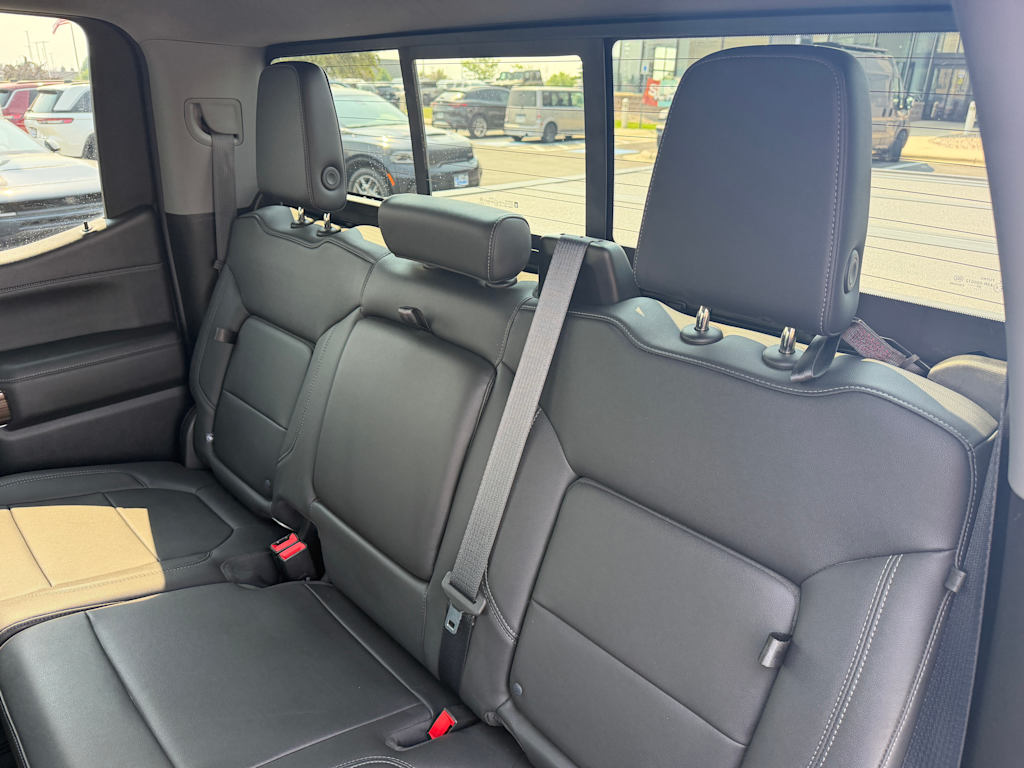 Thumbnail: 2021 Chevrolet Silverado 1500 - 29