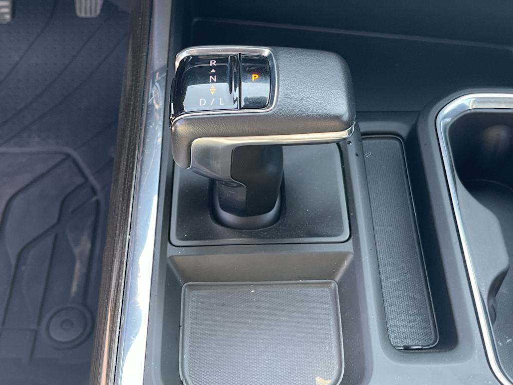 Thumbnail: 2022 Chevrolet Silverado 1500 - 15