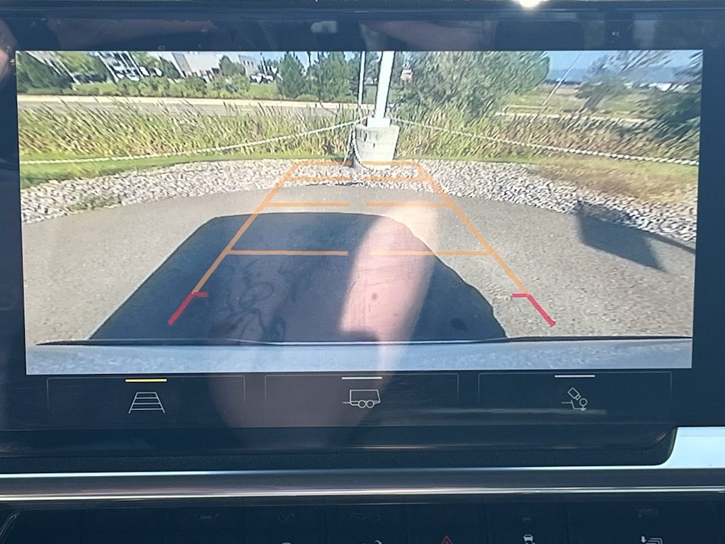 Thumbnail: 2022 Chevrolet Silverado 1500 - 22