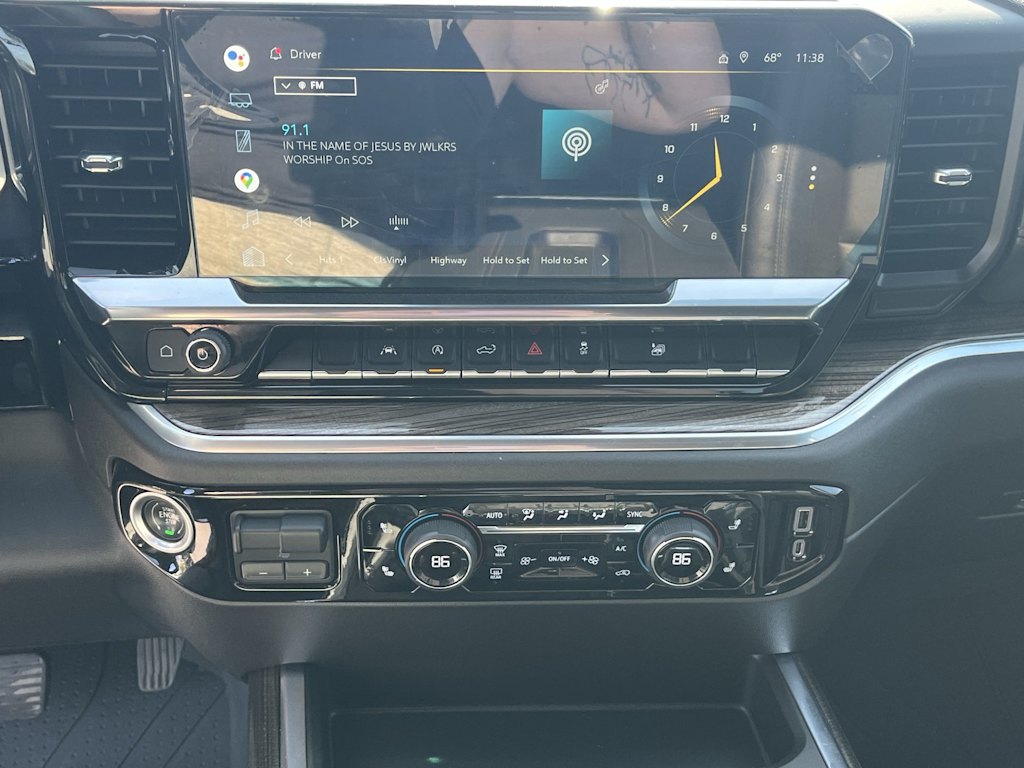 Thumbnail: 2022 Chevrolet Silverado 1500 - 20