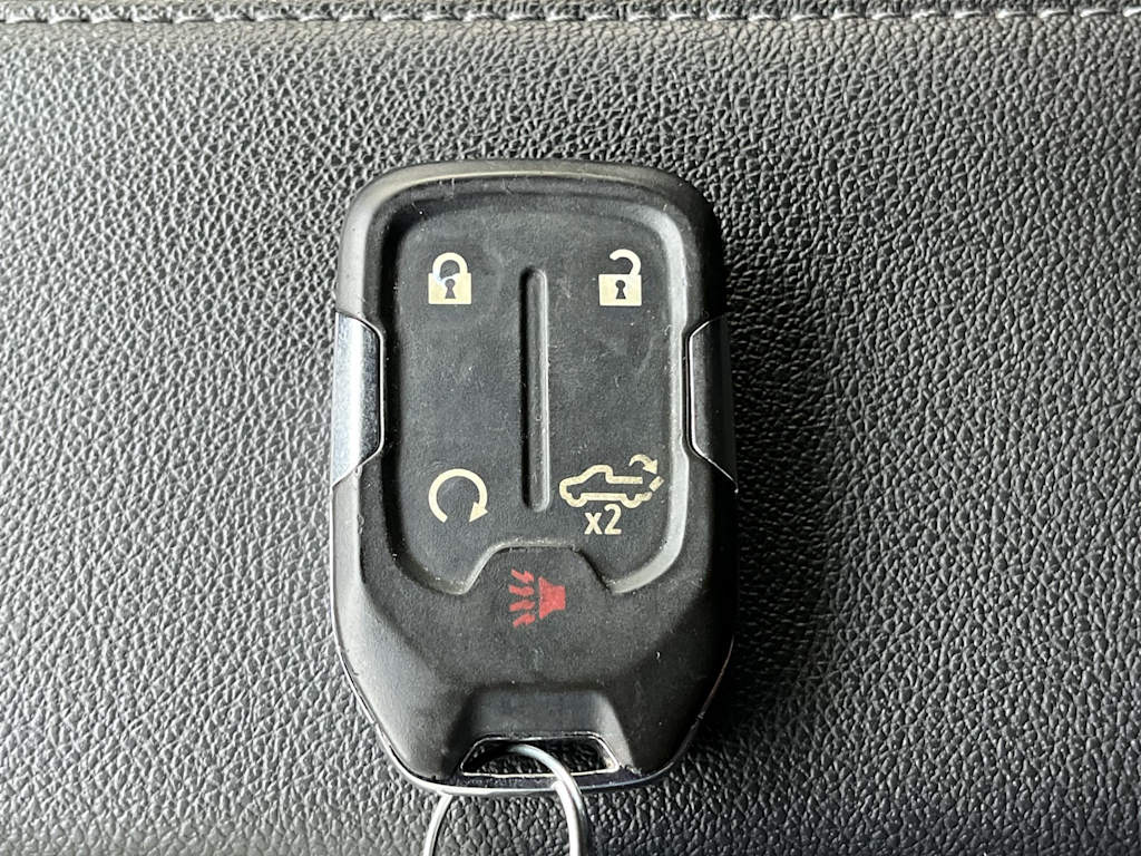 Thumbnail: 2021 Chevrolet Silverado 1500 - 17