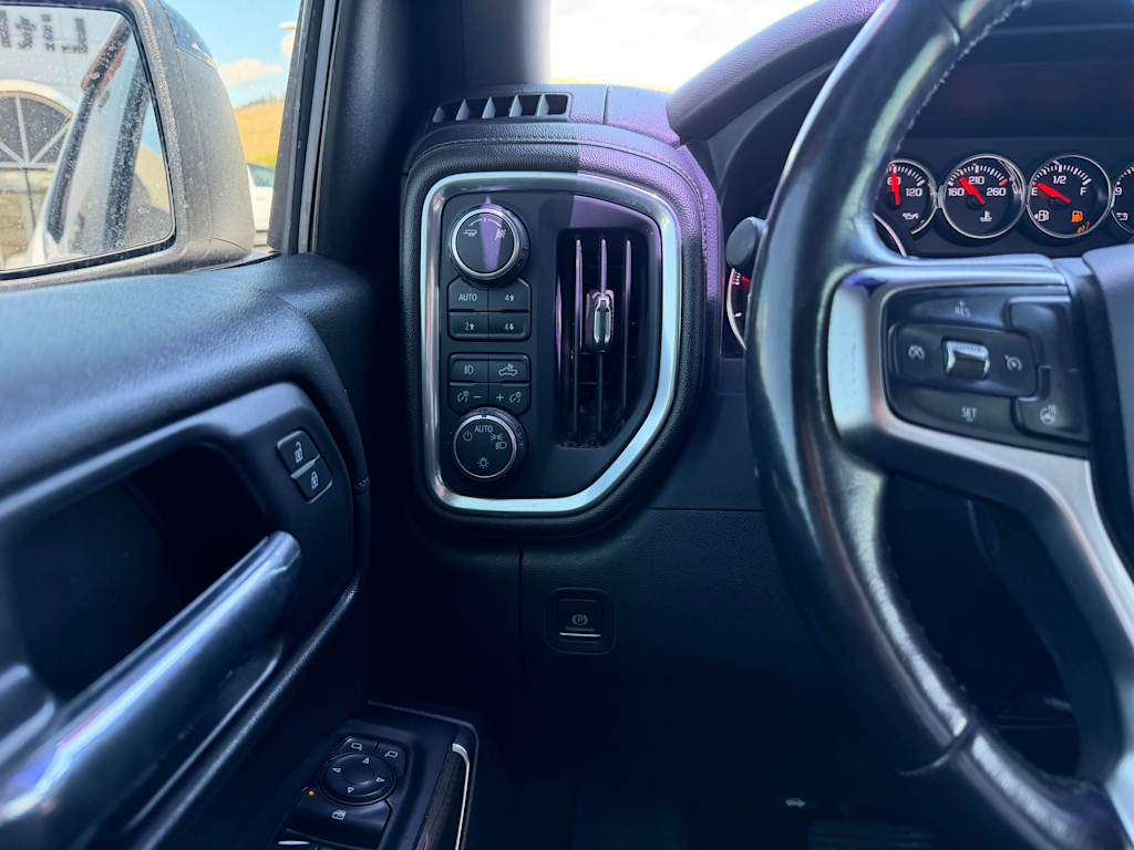 Thumbnail: 2019 Chevrolet Silverado 1500 - 20