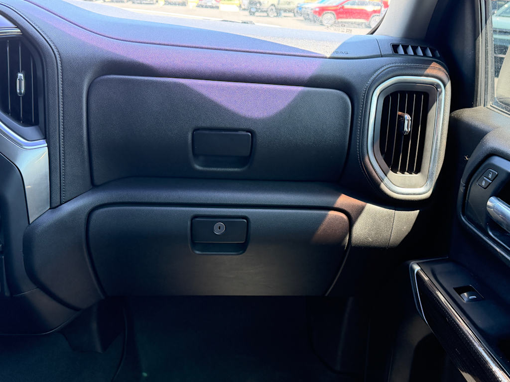 Thumbnail: 2019 Chevrolet Silverado 1500 - 21