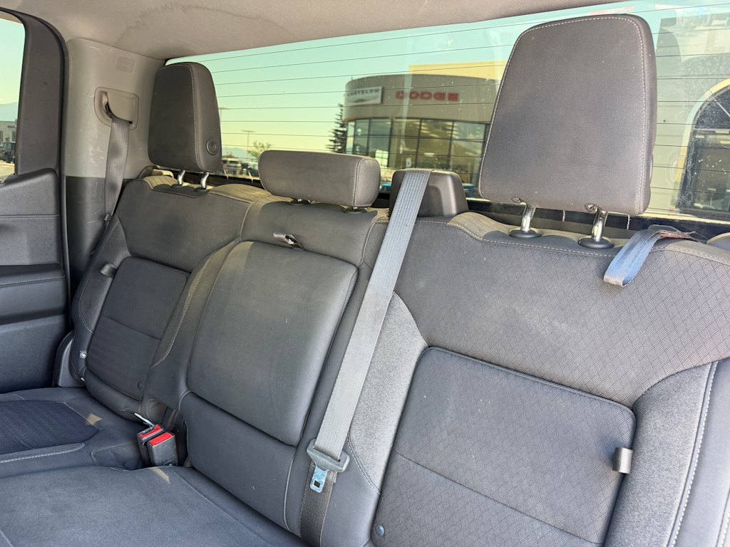 Thumbnail: 2019 Chevrolet Silverado 1500 - 26
