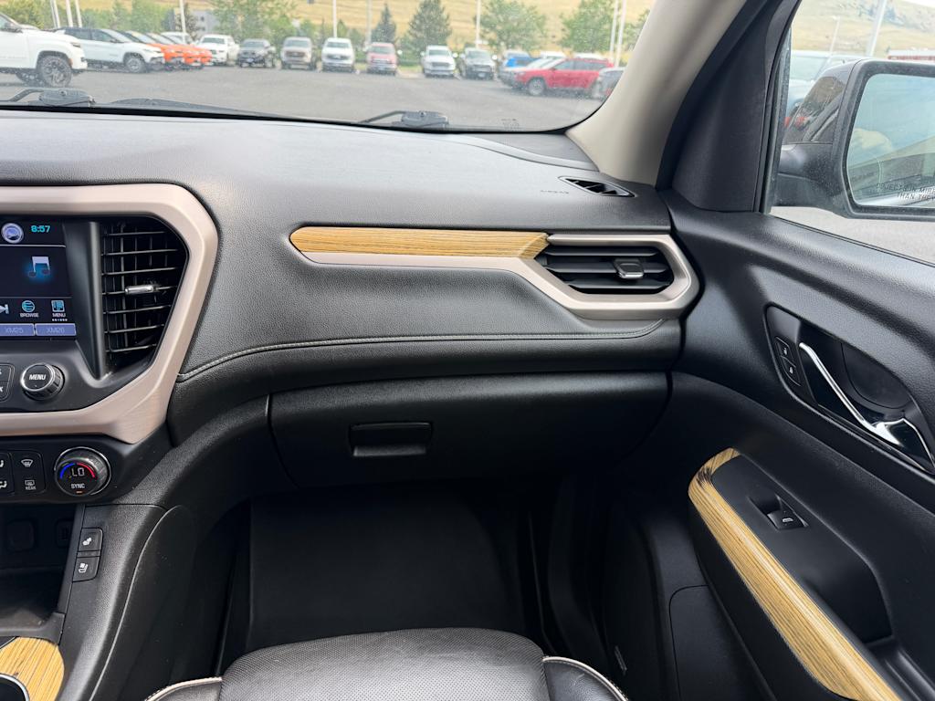 Thumbnail: 2018 GMC Acadia - 22