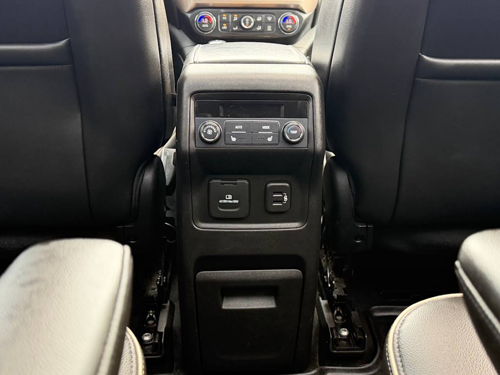 Thumbnail: 2018 GMC Acadia - 27