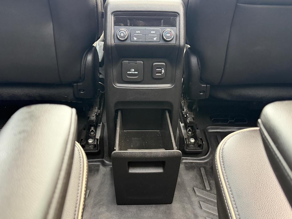 Thumbnail: 2018 GMC Acadia - 28