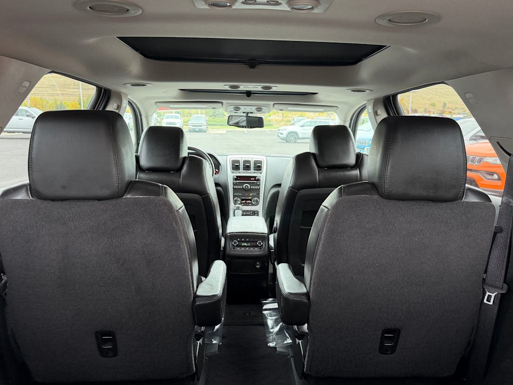 Thumbnail: 2012 GMC Acadia - 29