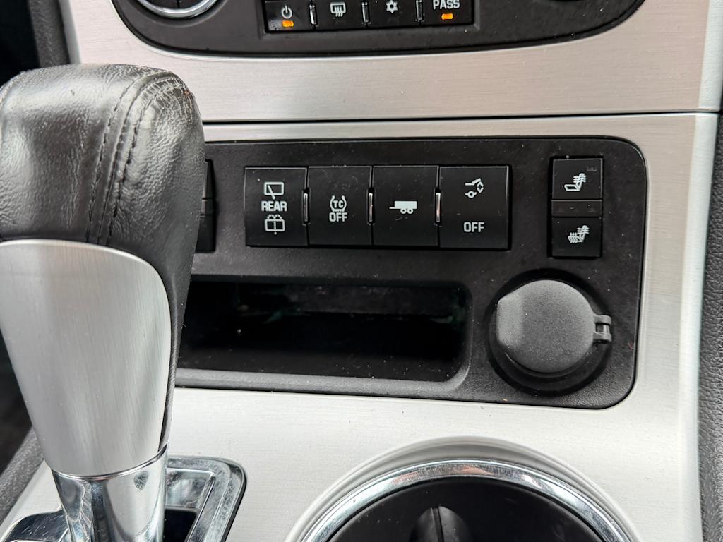 Thumbnail: 2012 GMC Acadia - 21