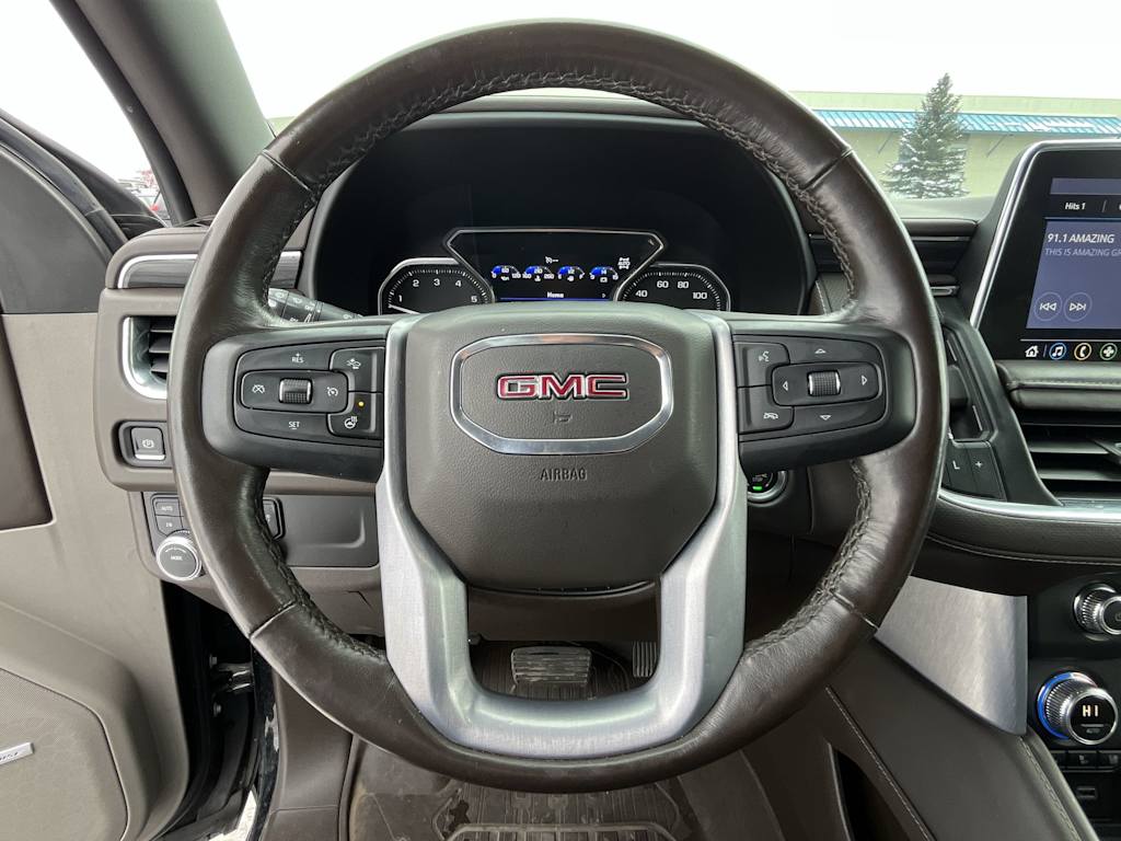 2021 GMC Yukon SLT 14