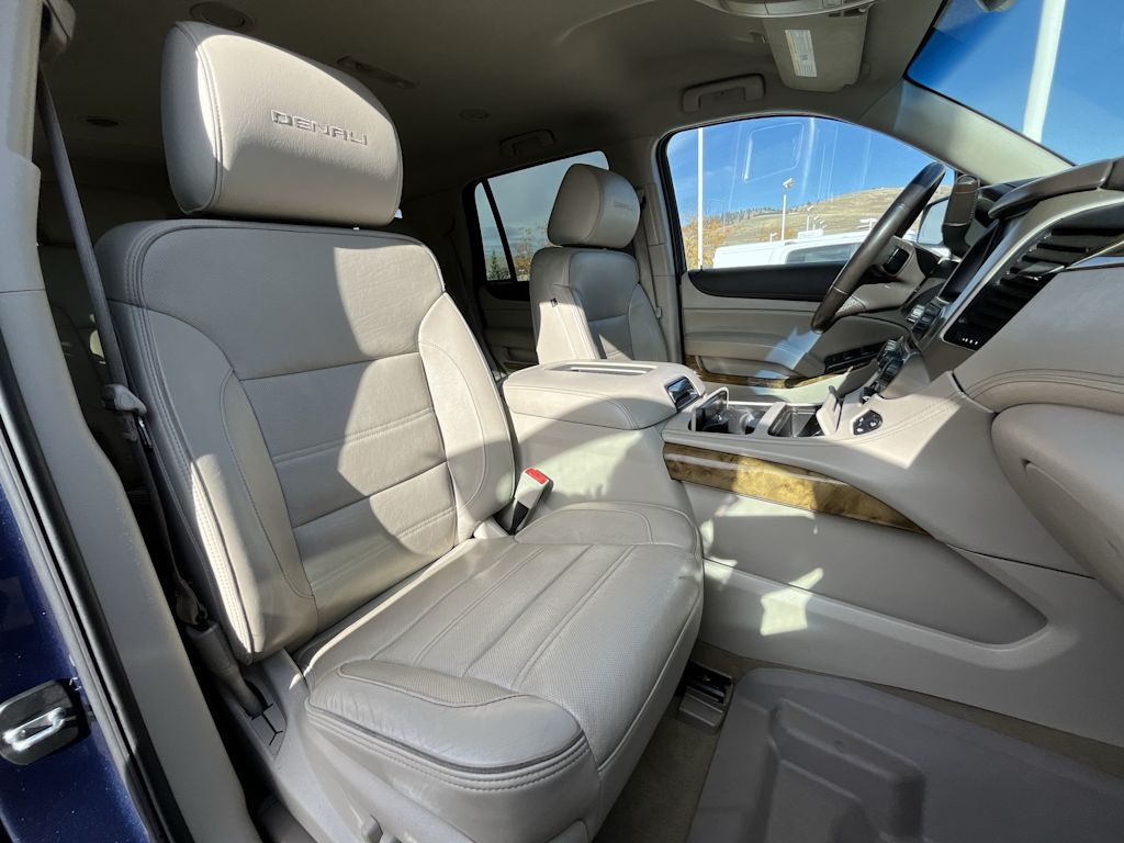 Thumbnail: 2017 GMC Yukon - 20