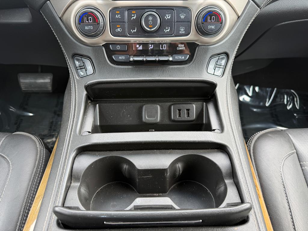Thumbnail: 2017 GMC Yukon - 23