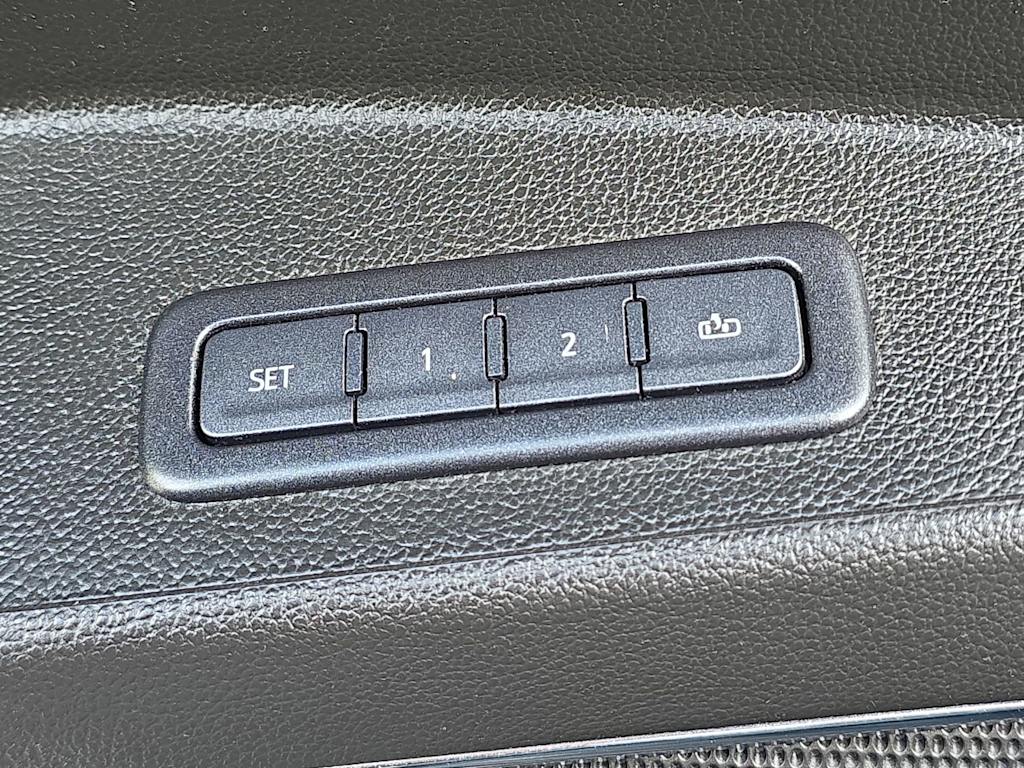 Thumbnail: 2019 GMC Yukon - 26