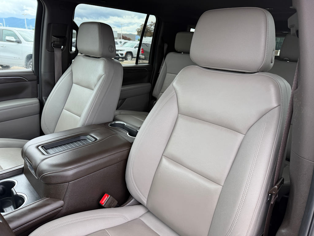 Thumbnail: 2024 Chevrolet Suburban - 7