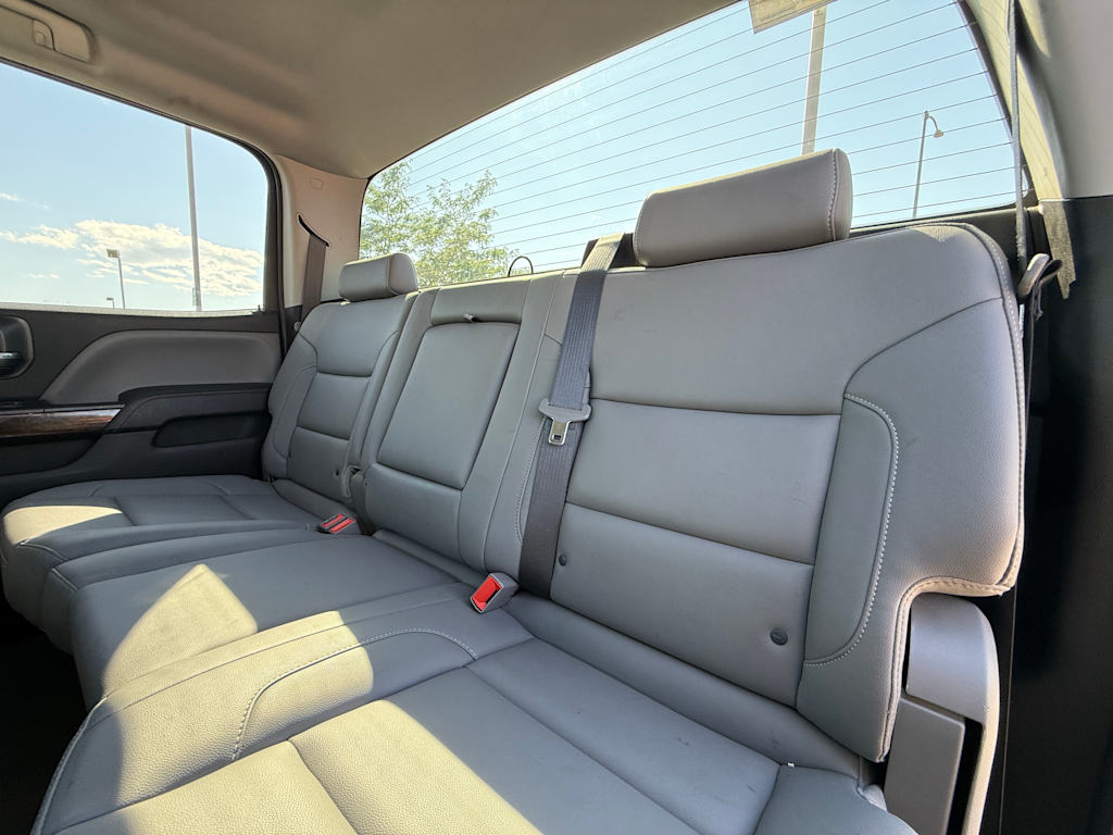 Thumbnail: 2018 GMC Sierra 2500 - 11