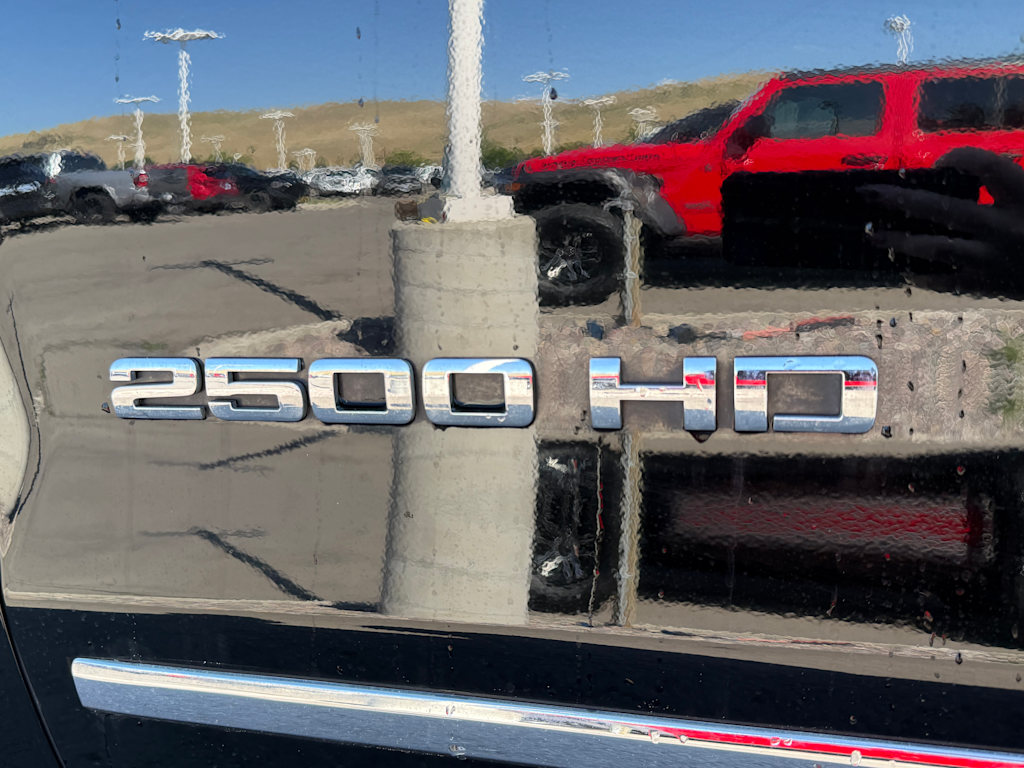 Thumbnail: 2018 GMC Sierra 2500 - 27