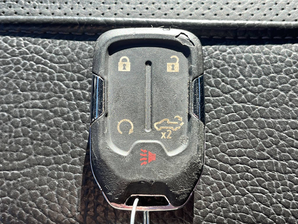 Thumbnail: 2021 GMC Sierra 3500 - 18