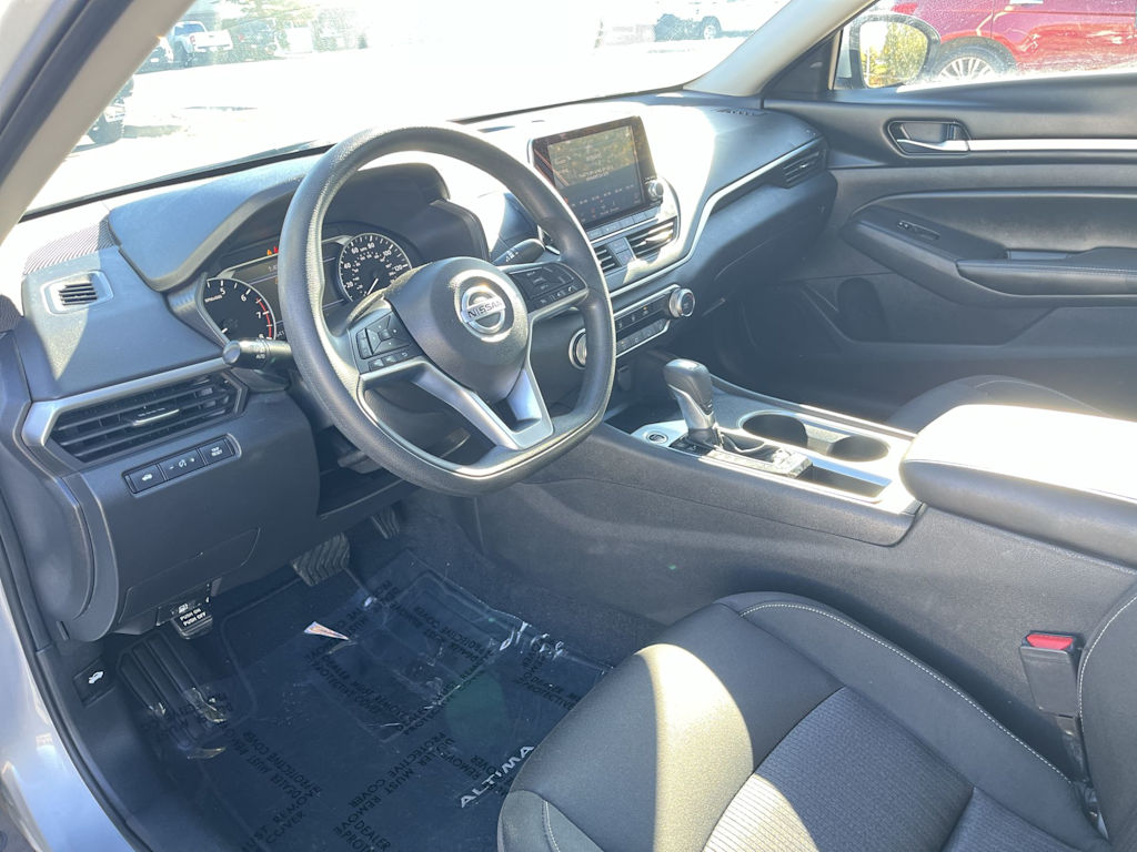 Thumbnail: 2022 Nissan Altima - 2