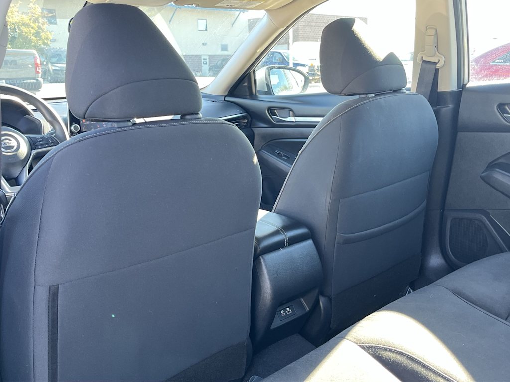 Thumbnail: 2022 Nissan Altima - 13