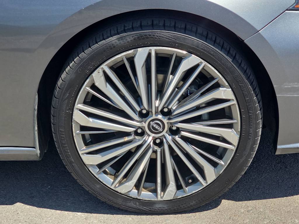 Thumbnail: 2023 Nissan Altima - 8