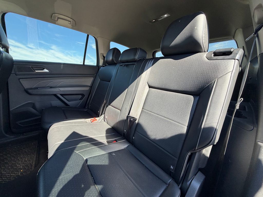Thumbnail: 2022 Volkswagen Atlas - 9