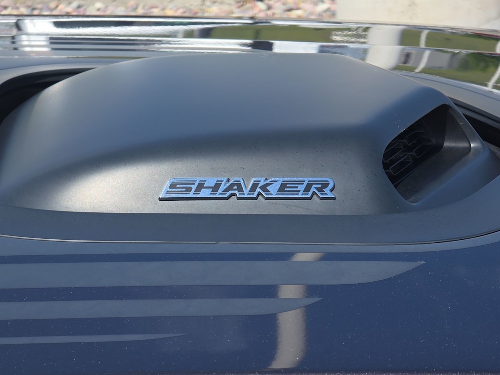 Thumbnail: 2017 Dodge Challenger - 6