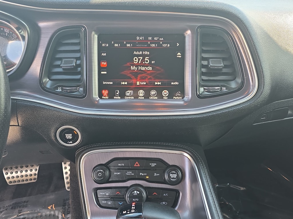 Thumbnail: 2017 Dodge Challenger - 14