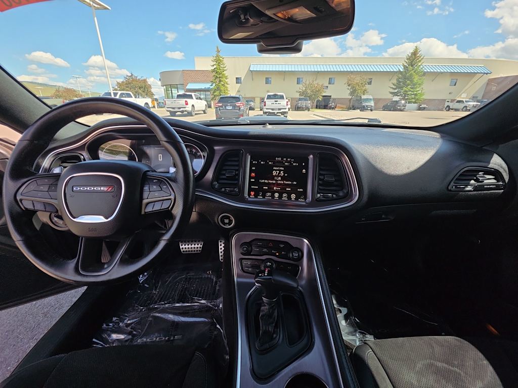 Thumbnail: 2017 Dodge Challenger - 9