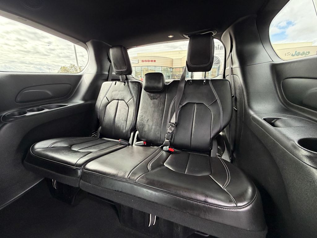 Thumbnail: 2026 Chrysler Pacifica - 29