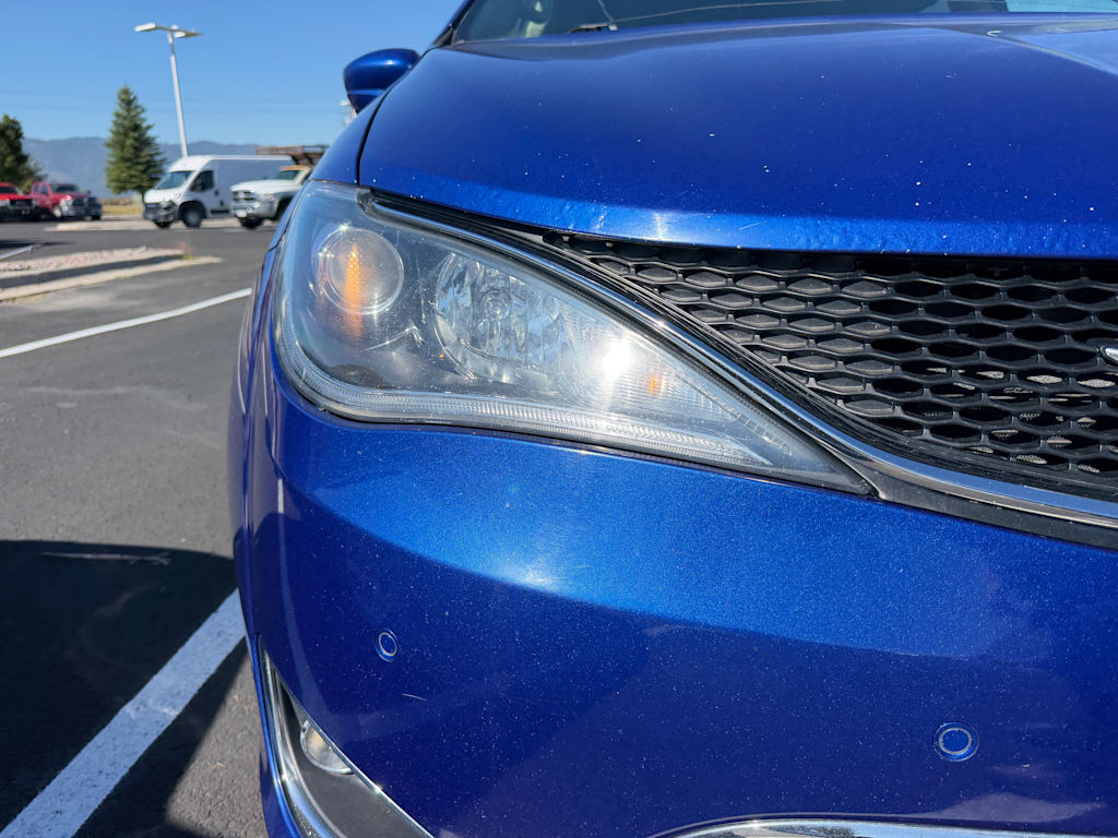 Thumbnail: 2018 Chrysler Pacifica - 11