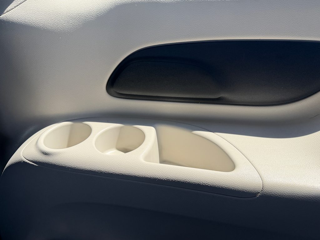 Thumbnail: 2023 Chrysler Pacifica - 28
