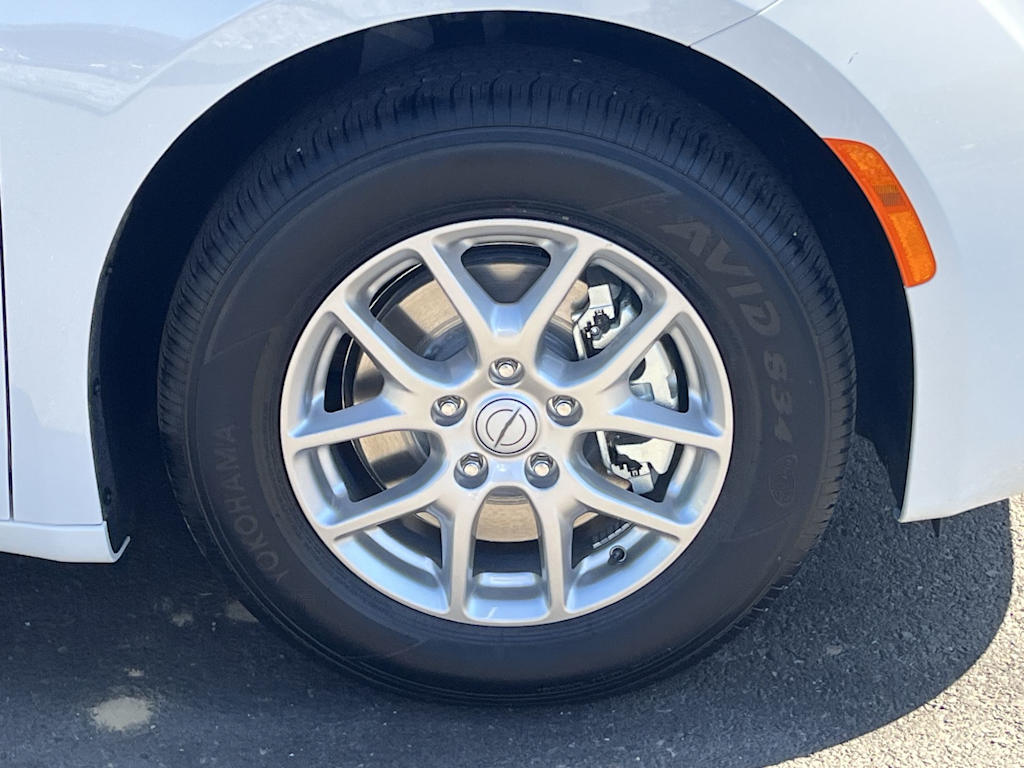 Thumbnail: 2025 Chrysler Voyager - 8