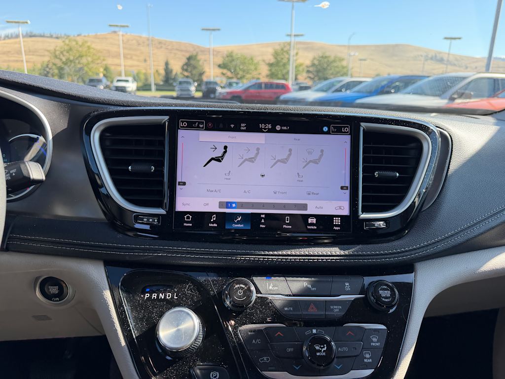 Thumbnail: 2024 Chrysler Pacifica - 11