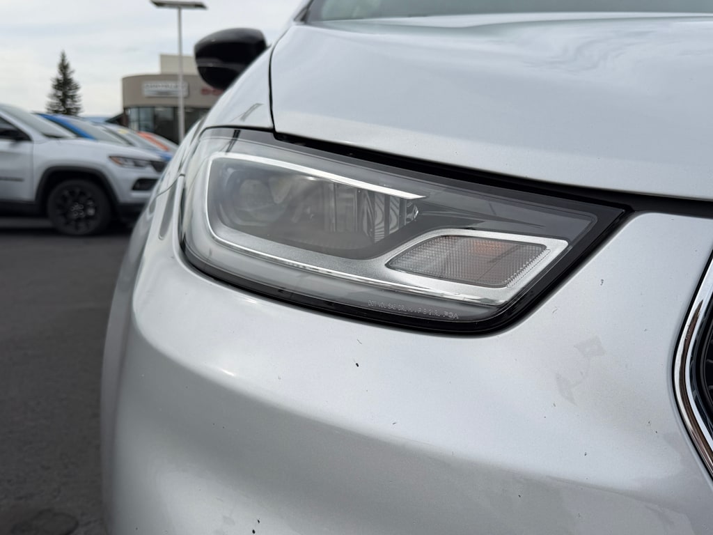 Thumbnail: 2024 Chrysler Pacifica - 16