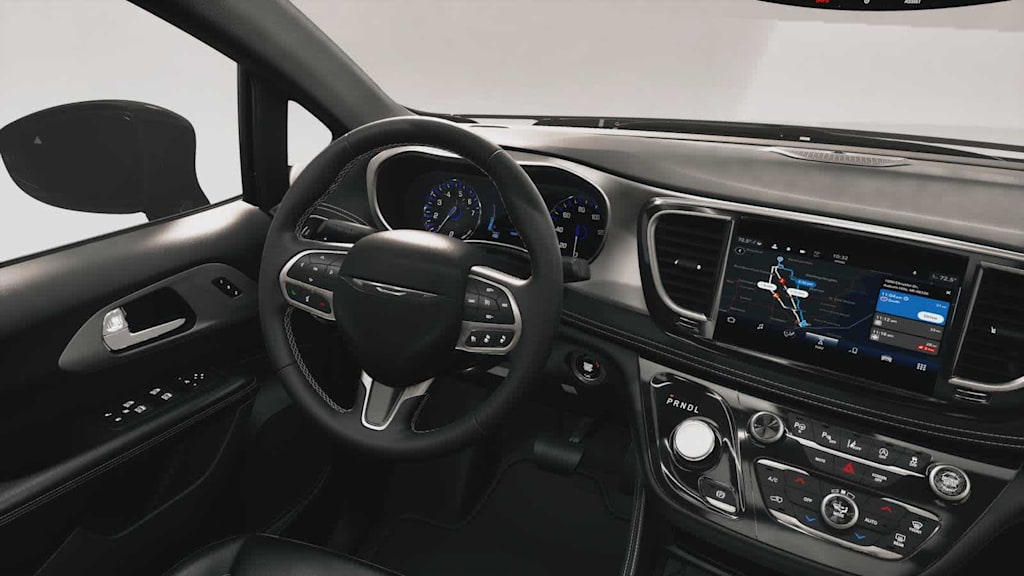 Thumbnail: 2027 Chrysler Pacifica - 12