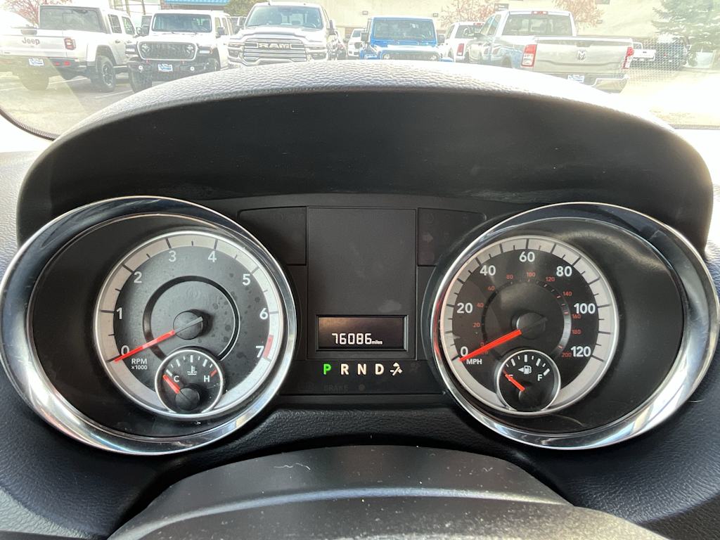 Thumbnail: 2016 Dodge Grand Caravan - 17