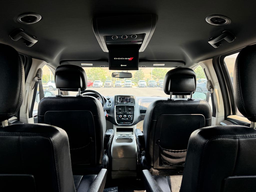 Thumbnail: 2016 Dodge Grand Caravan - 26