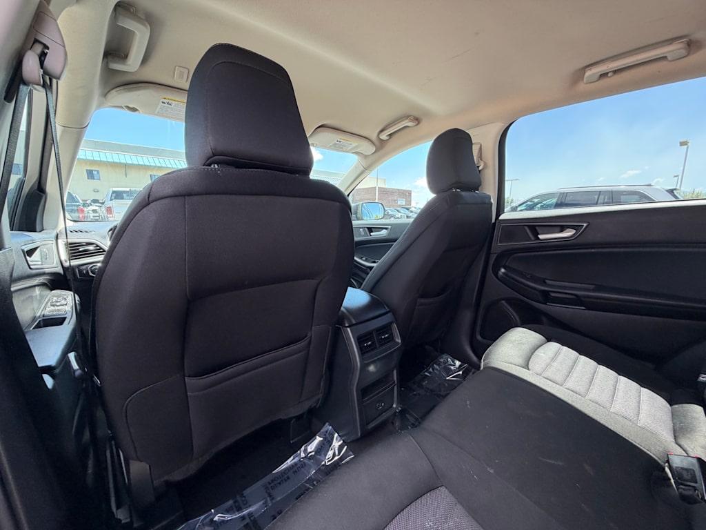 Thumbnail: 2022 Ford Edge - 28