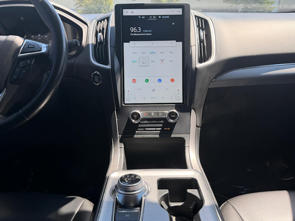 Thumbnail: 2022 Ford Edge - 10