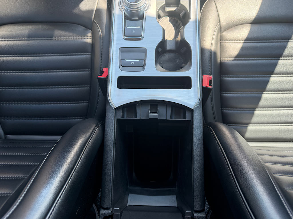 Thumbnail: 2022 Ford Edge - 23