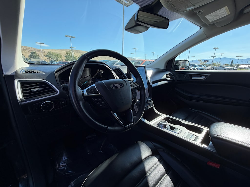 Thumbnail: 2024 Ford Edge - 2