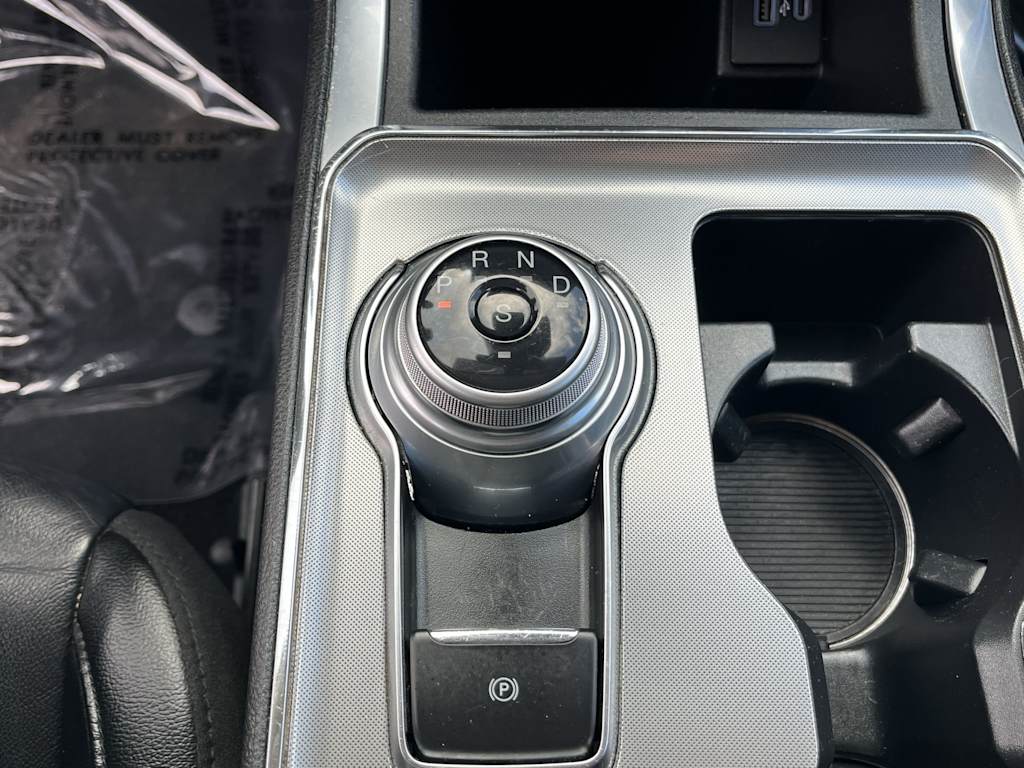 2022 Ford Edge Titanium 21