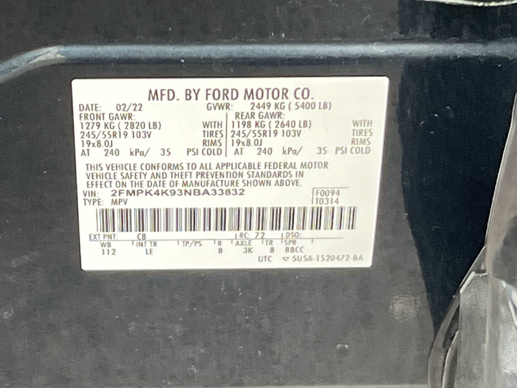 2022 Ford Edge Titanium 19