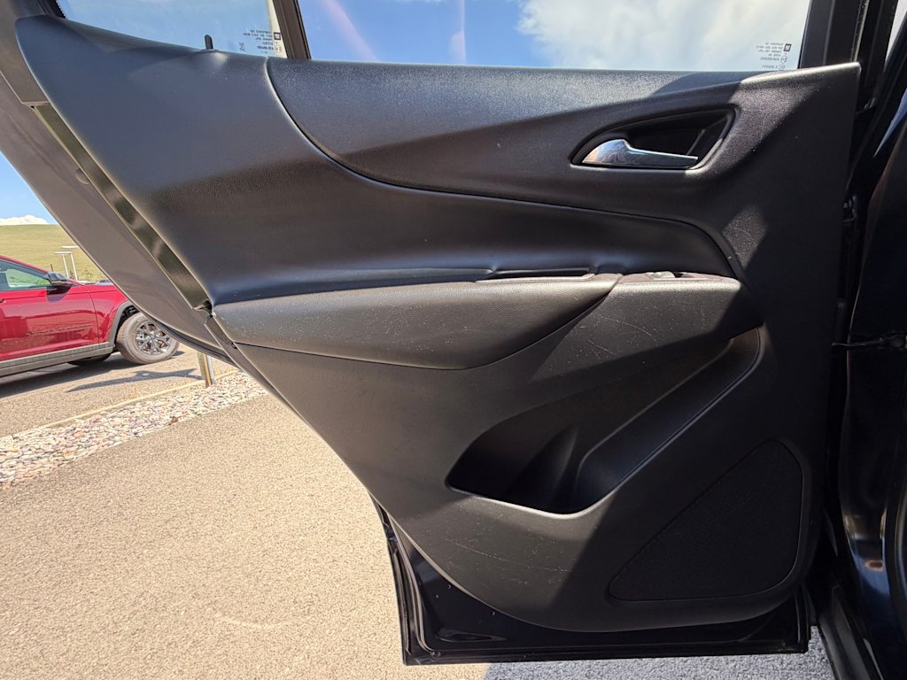 Thumbnail: 2021 Chevrolet Equinox - 25
